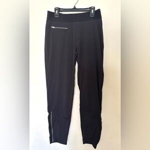 Athleta Mod Trekkie Jogger Crop Pants Women’s Size 4 Black Bot Zipper